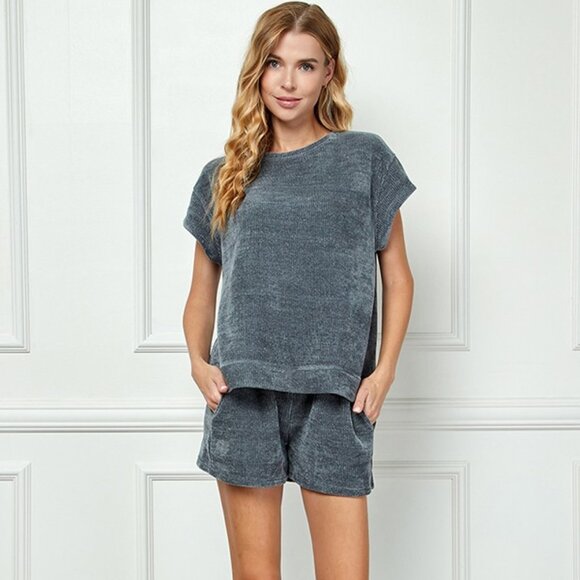 Chenille Short Sleeve Top - NWT Size M - Picture 1 of 2